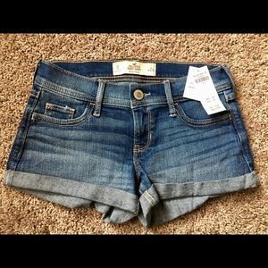 Hollister Shorts Size 0 New With Tags
